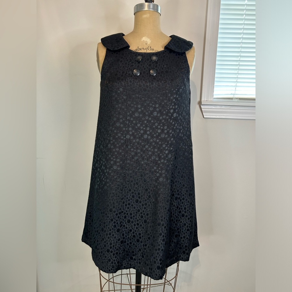 Black Sleeveless Dress